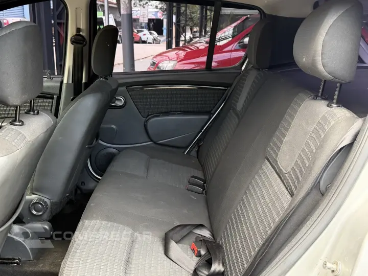 SANDERO 1.6 PRIVILÉGE 16V FLEX 4P AUTOMÁTICO