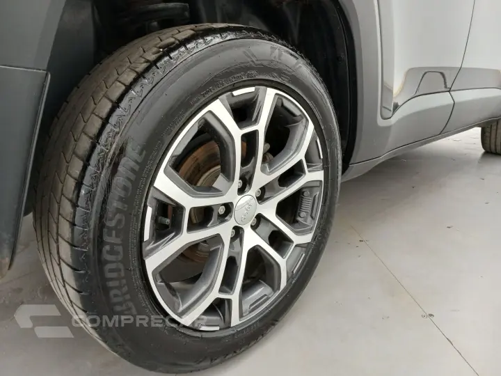 RENEGADE 1.3 T270 TURBO FLEX LONGITUDE AT6