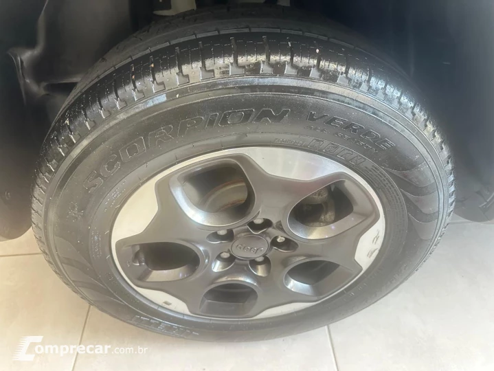 RENEGADE 1.8 16V Sport