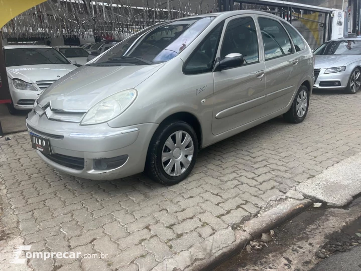 XSARA 1.6 I Picasso Exclusive 16V