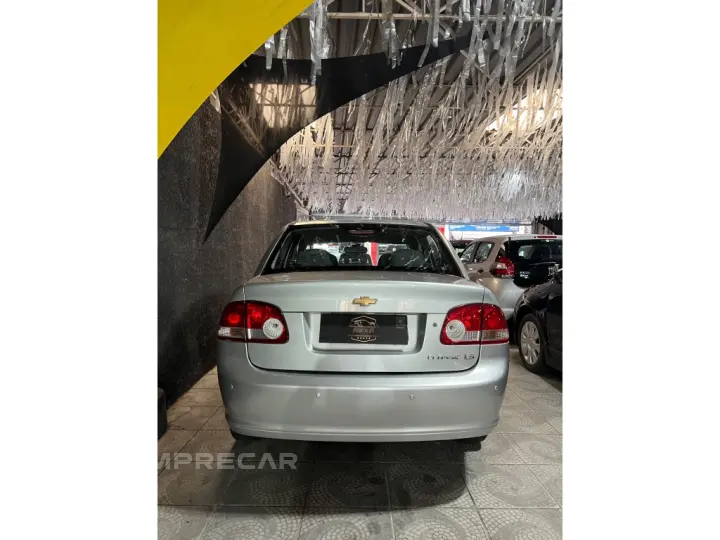 CLASSIC 1.0 MPFI LS 8V FLEX 4P MANUAL