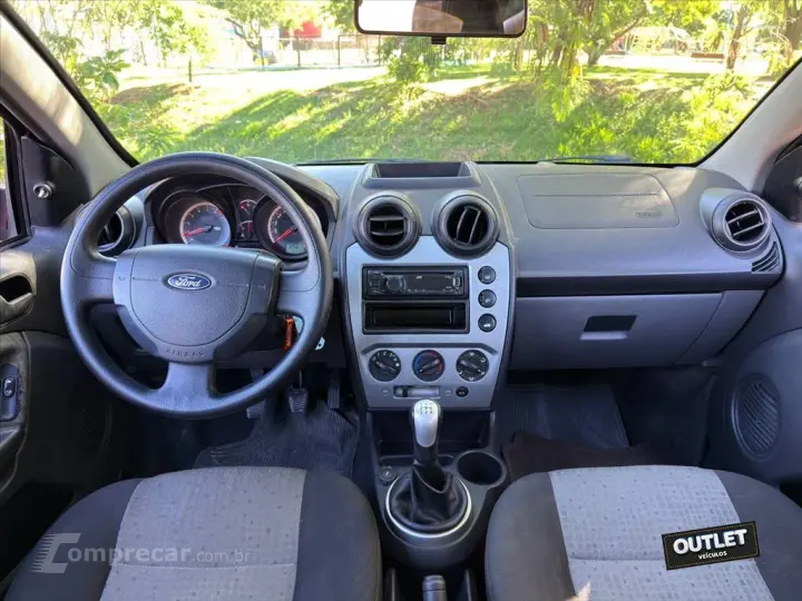 FIESTA 1.6 ROCAM SEDAN 8V FLEX 4P MANUAL