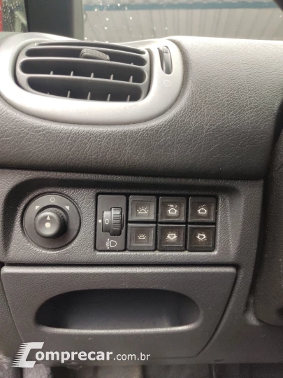 XSARA 2.0 Picasso Exclusive 16V