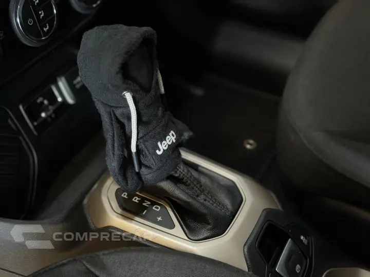 RENEGADE 1.8 16V Longitude