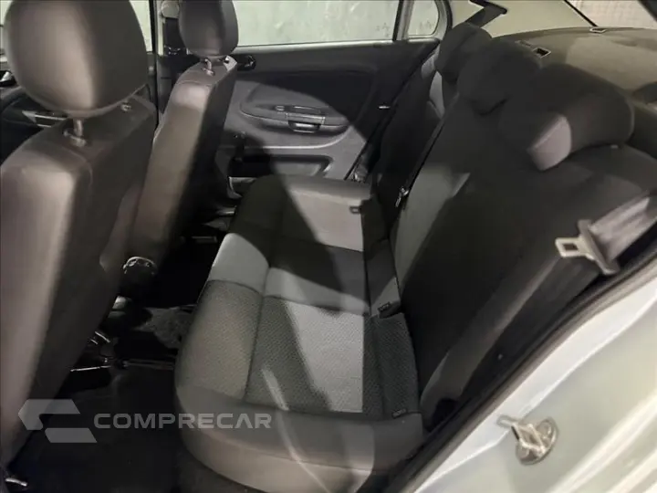 VOYAGE 1.0 12V MPI Totalflex