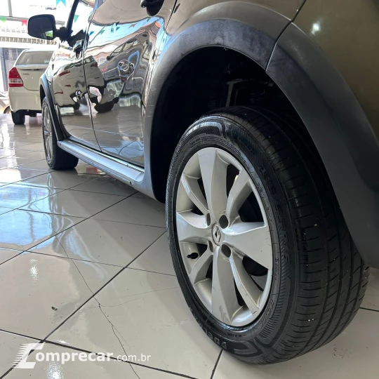 SANDERO 1.6 16V SCE Stepway