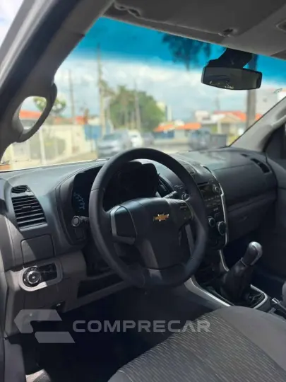 S10 2.4 LT 4X2 CD 8V