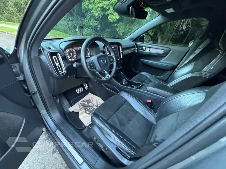 XC40 2.0 T5 R-design AWD Geartronic