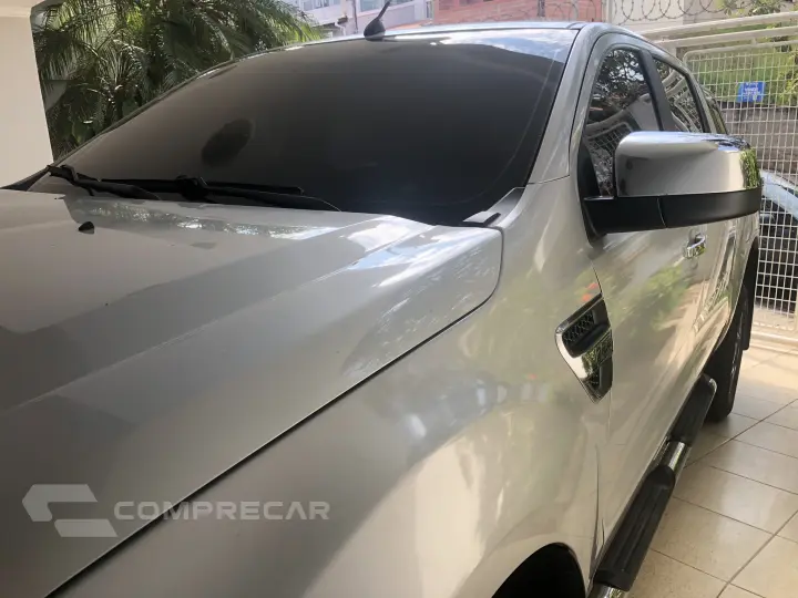 RANGER XLT CD4X4 3.2