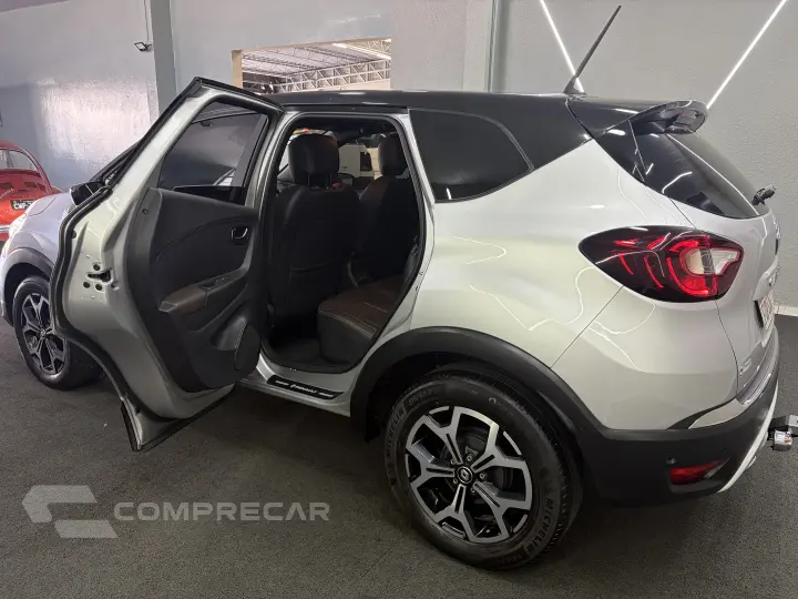 CAPTUR 1.3 TCE Iconic