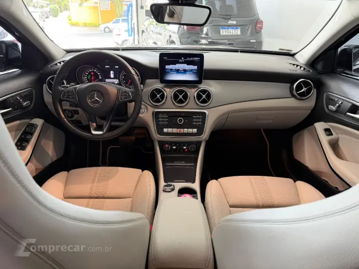 GLA 200 Advance 1.6/1.6 TB 16V Flex Aut.