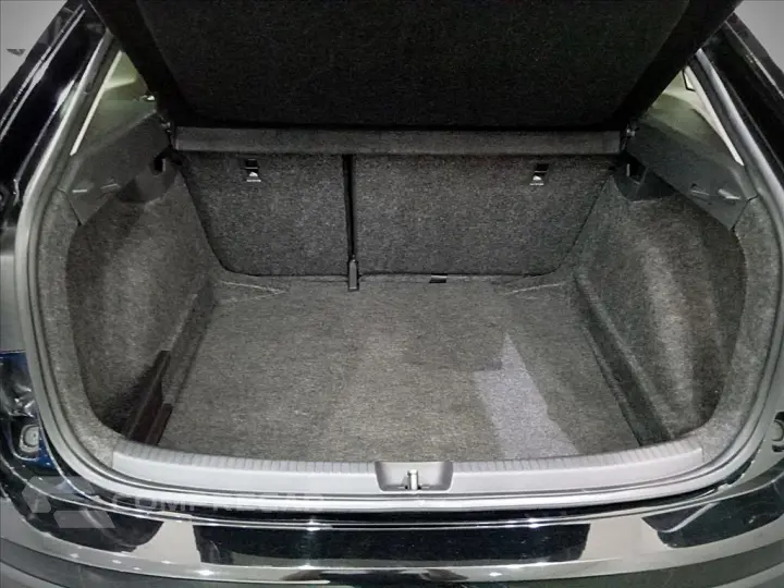 NIVUS 1.0 200 TSI TOTAL FLEX COMFORTLINE AUTOMÁTI