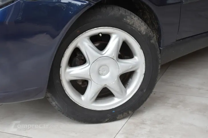 SIENA 1.0 MPI ELX 8V