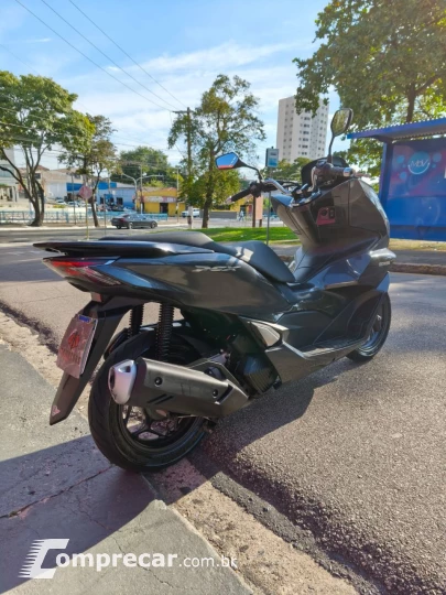 PCX 160 DLX ABS