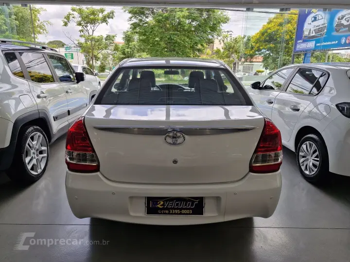 ETIOS 1.5 XLS SEDAN 16V FLEX 4P MANUAL