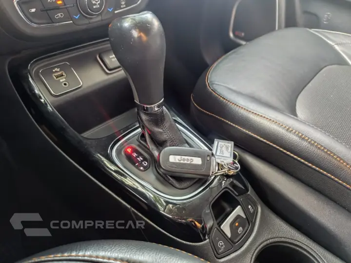 COMPASS 2.0 16V FLEX NIGHT EAGLE AUTOMÁTICO