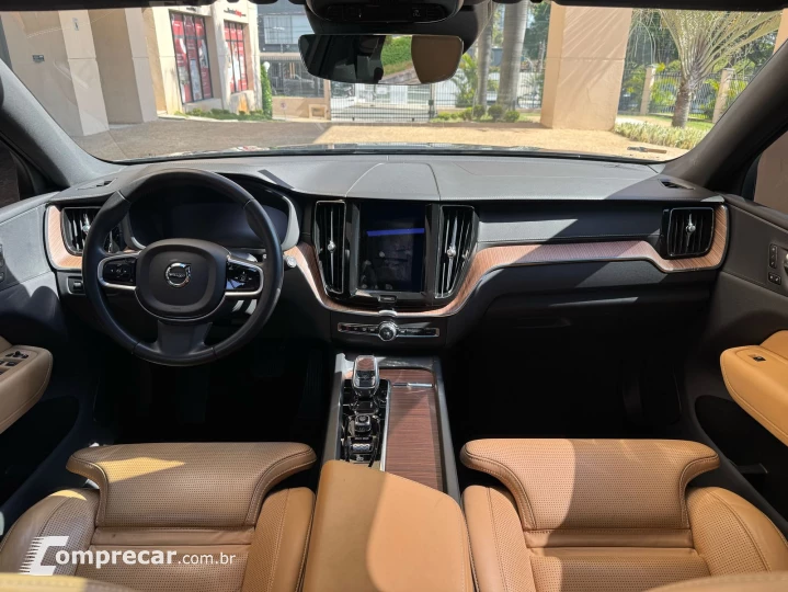 XC60 2.0 T8 Hybrid Inscription AWD Geartronic