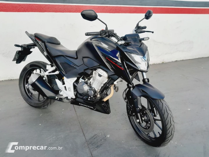 CB 300F Twister Flex