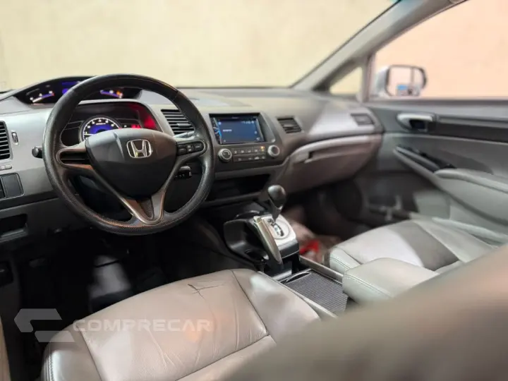 Civic 1.8 16V 4P FLEX LXS AUTOMÁTICO