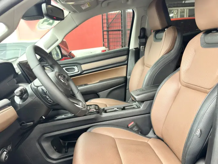 RAMPAGE 2.0 TURBO DIESEL LARAMIE 4X4 AUTOMÁTICO