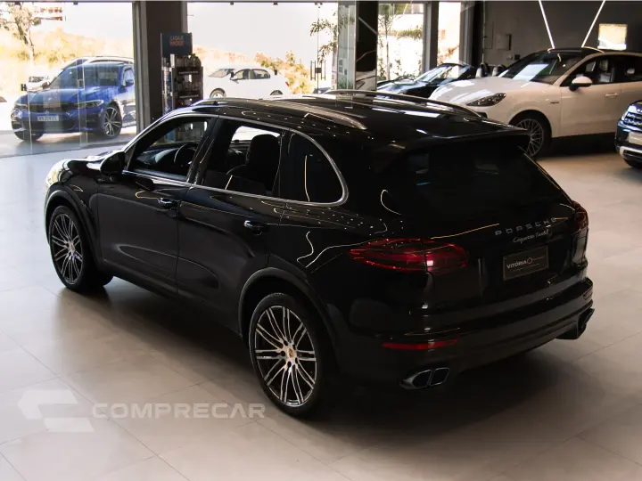 CAYENNE 4.8 4X4 V8 32V TURBO GASOLINA 4P TIPTRONIC
