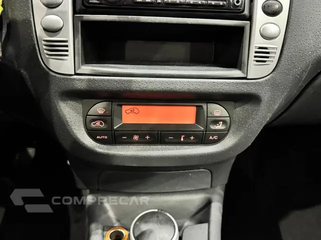 C3 - 1.4 I EXCLUSIVE 8V 4P MANUAL