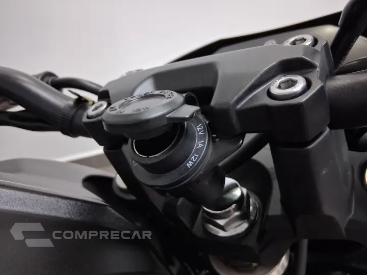 YAMAHA FZ25 FAZER ABS