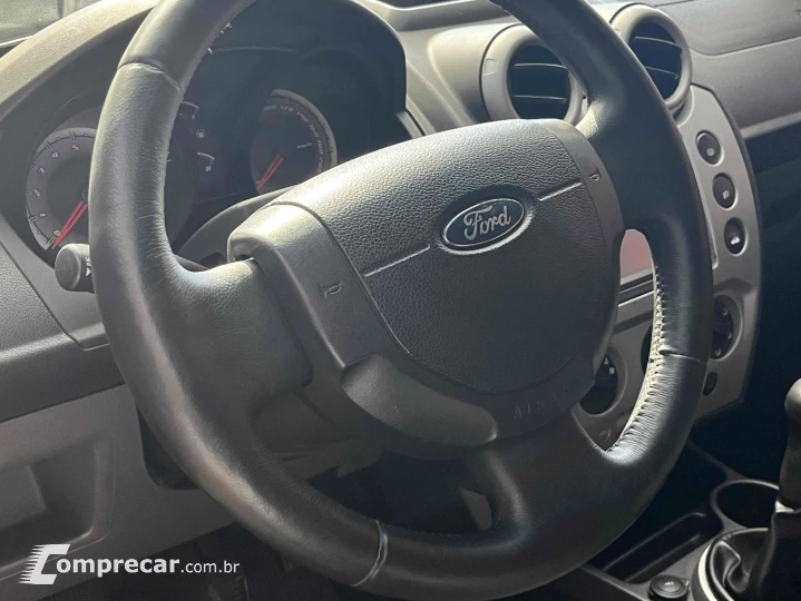 FIESTA 1.6 SE SEDAN 16V FLEX 4P MANUAL