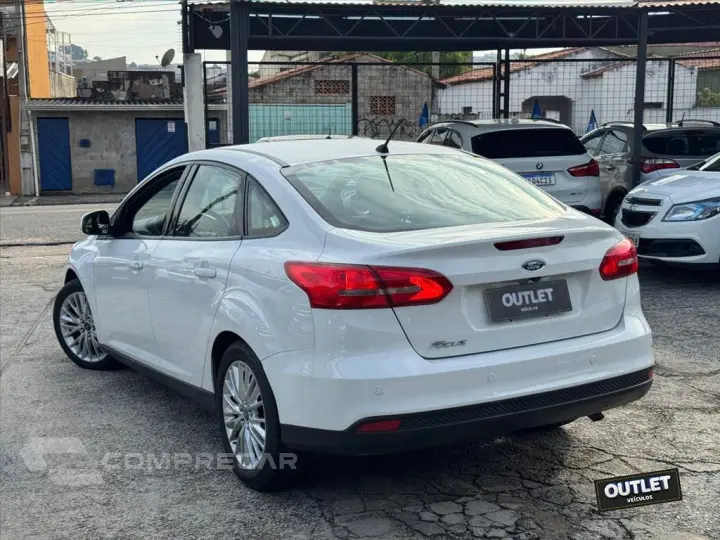 FOCUS 2.0 SE 16V FLEX 4P POWERSHIFT