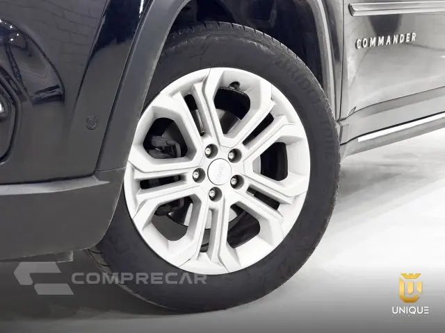 COMMANDER - 1.3 T270 TURBO LONGITUDE AT6