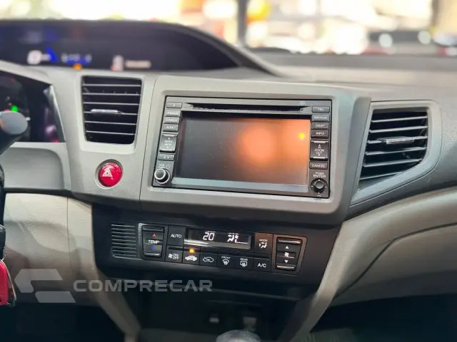 CIVIC - 1.8 EXS 16V 4P AUTOMÁTICO