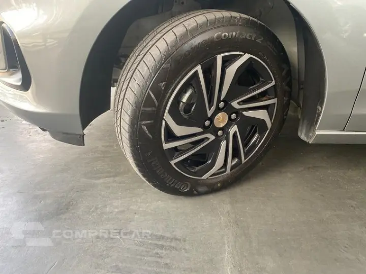 ONIX SEDAN Plus LT 1.0 12V TB Flex Aut.