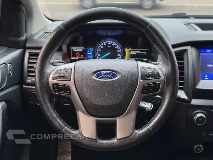 RANGER 2.2 BLACK 4X2 CD 16V DIESEL 4P AUTOMÁTICO