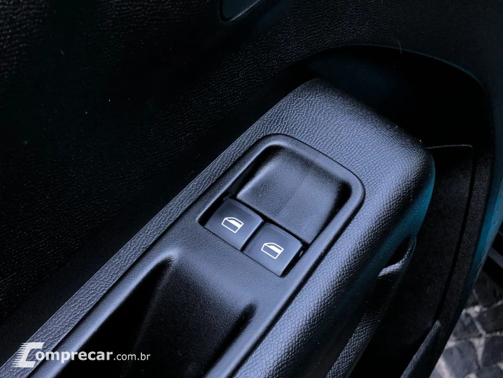 C3 1.6 16V Flex First Edition At6