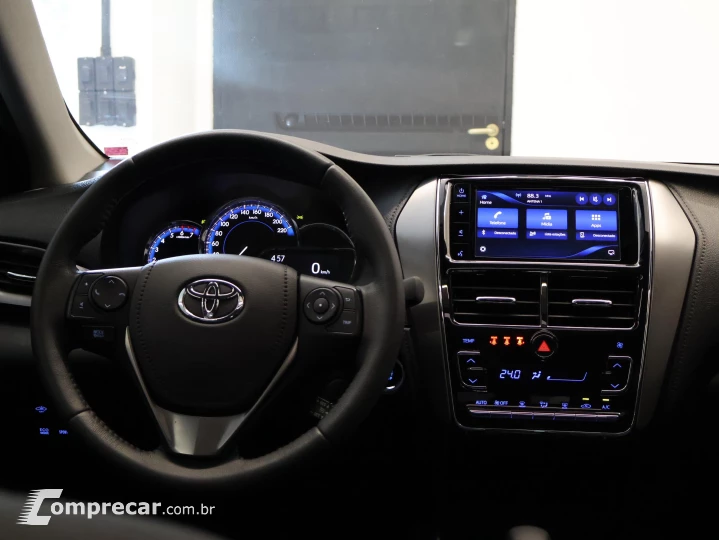 YARIS 1.5 16V Sedan XLS Multidrive