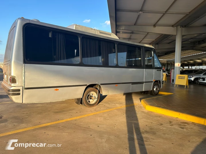 MICROÔNIBUS Versão Única