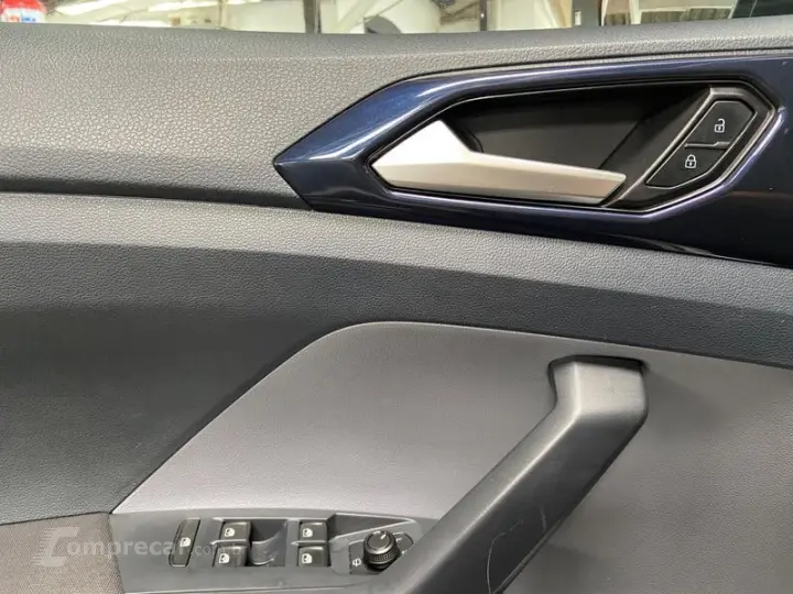 T-CROSS COMFORTLINE 1.0 TSI FLEX 5P AUT.