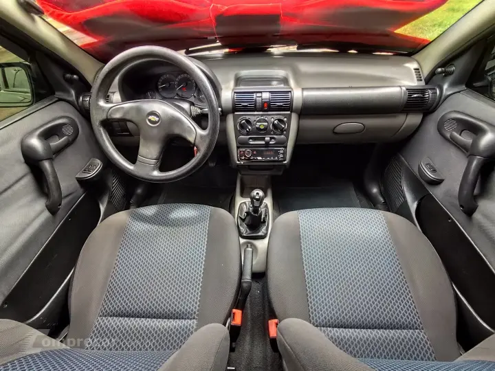 CLASSIC 1.0 MPFI LS 8V FLEX 4P MANUAL