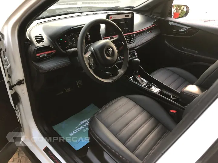 Fastback 1.3 Turbo 270 Flex Abarth At6