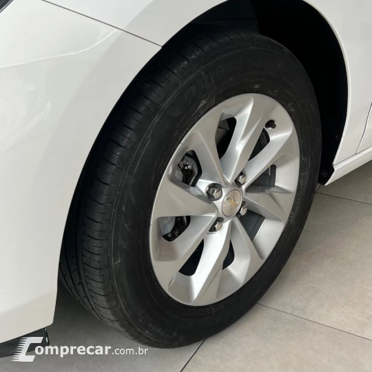 ONIX SEDAN Plus LT 1.0 12V Flex 4p Mec.