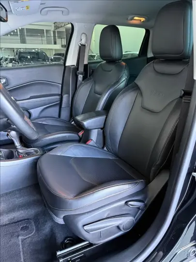 COMPASS 2.0 16V DIESEL LONGITUDE 4X4 AUTOMÁTICO