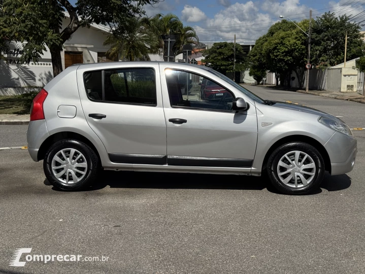 SANDERO 1.6 Expression 8V