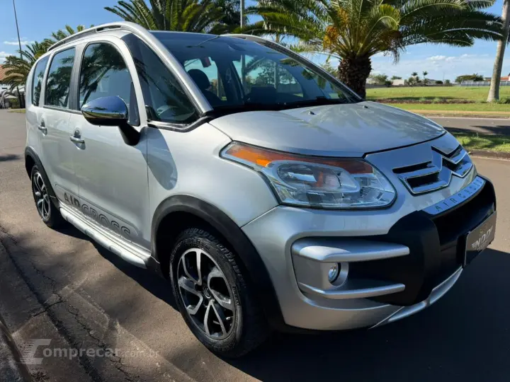 AIRCROSS 1.6 Exclusive 16V