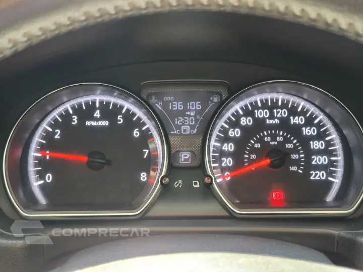 VERSA UNIQUE 1.6 16V FlexStart 4p Aut.
