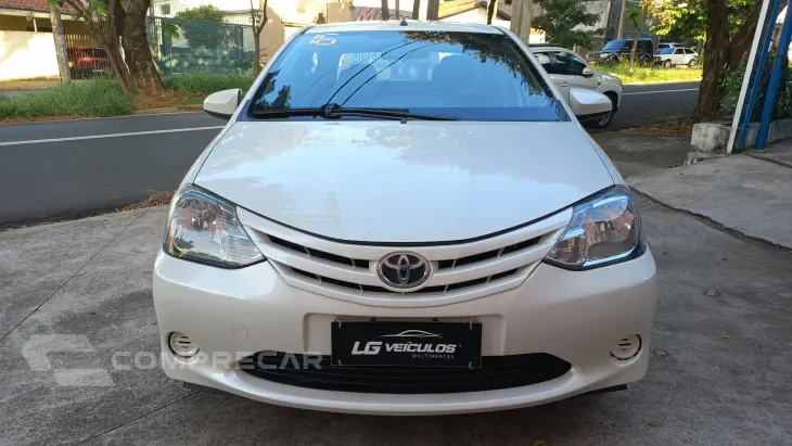 ETIOS 1.5 XS Sedan 16V