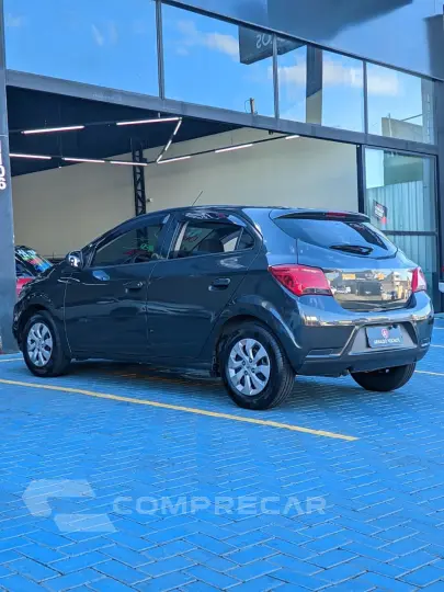 ONIX HATCH LT 1.0 8V FlexPower 5p Mec.