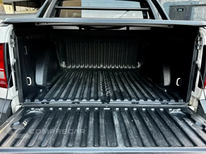 SAVEIRO 1.6 Cross CD 16V
