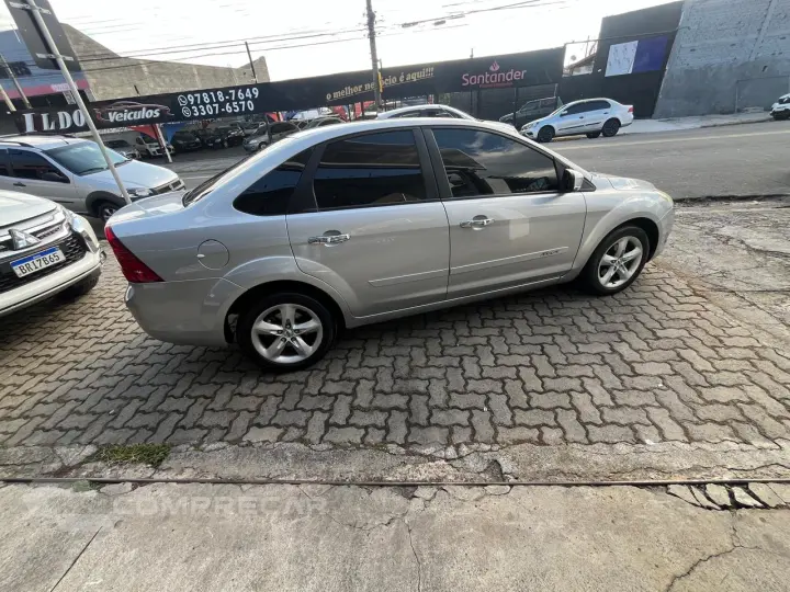 FOCUS 2.0 16V