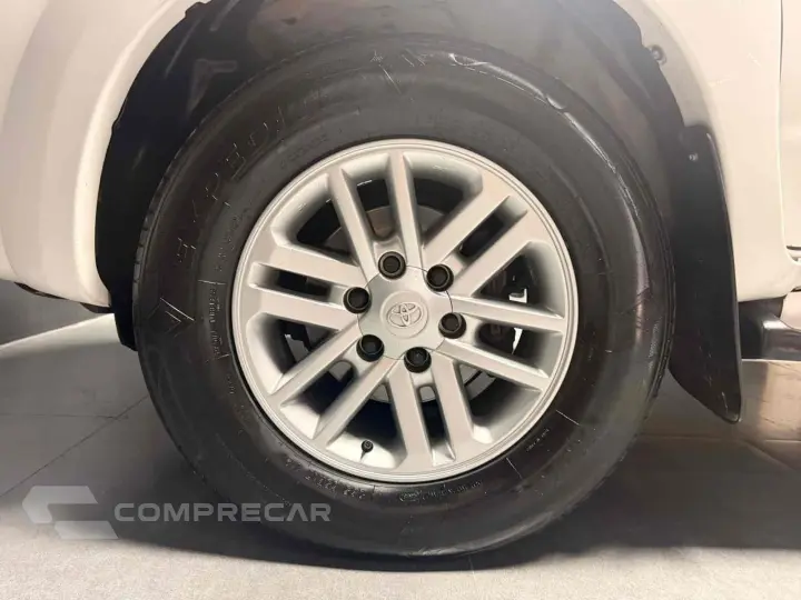 HILUX 3.0 SRV 4X4 CD 16V TURBO INTERCOOLER DIESEL 4P AUTOMÁT