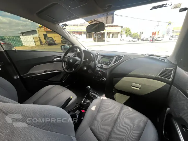 HB20S 1.6 COMFORT PLUS 16V FLEX 4P MANUAL